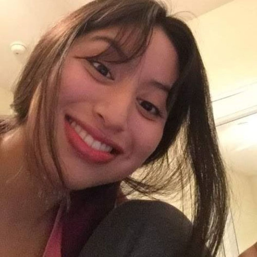 Meet your Posher, Ana